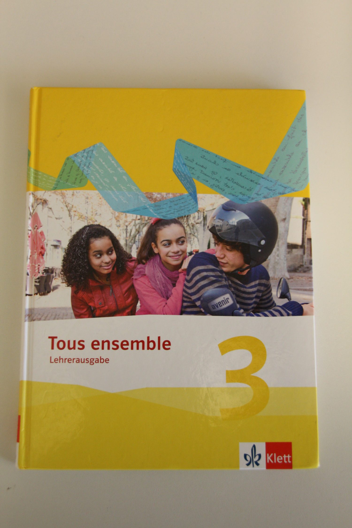 Eines unserer Schulbücher im Fach Französisch