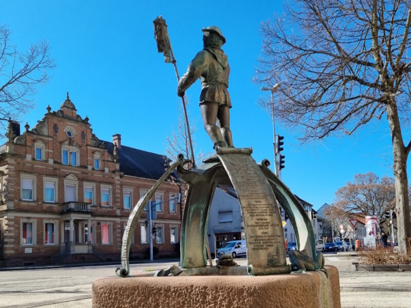 Joß-Fritz-Brunnen in der Ortsmitte von Untergrombach
